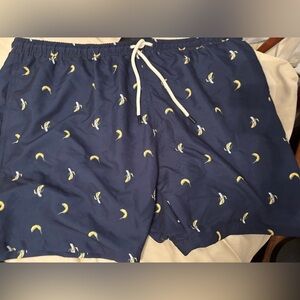 Crown & Ivy banana print swim trunks XXL NWT